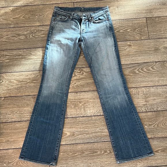 Stylish Blue Flare Women's Jeans - Picture 1 of 7